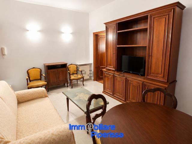 Appartamento in affitto di 71 m² in Via Giuseppe Casaregis, 17