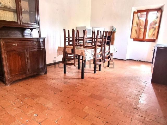 Appartamento in affitto di 71 m² in Via Grazie
