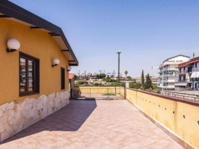 Appartamento in affitto di 72 m² in Via Tiziano