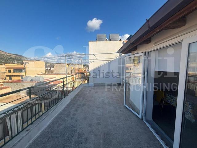 Appartamento in affitto di 72 m² in Via Gabriele D&apos Annunzio, 130
