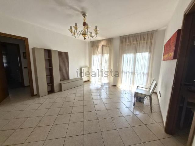 Appartamento in affitto di 72 m² in Via Po, 66