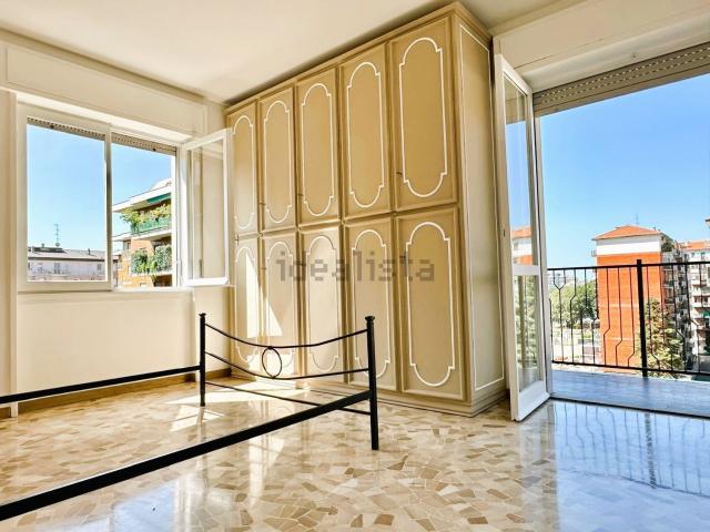 Appartamento in affitto di 72 m² in Viale San Gimignano, 4