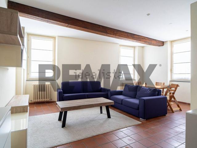 Appartamento in affitto di 77 m² in Borgo Angelo Mazza, 8