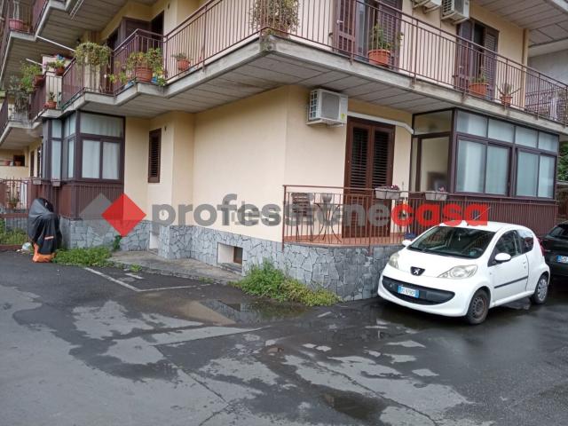 Appartamento in affitto di 77 m² in Via Vincenzo Bellini