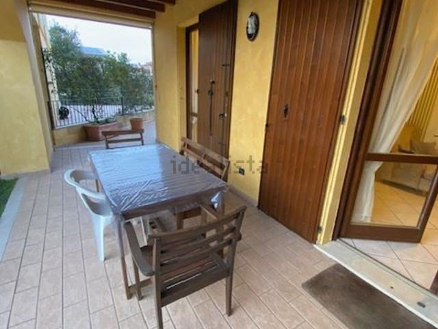 Appartamento in affitto di 77 m² in Via Vicina