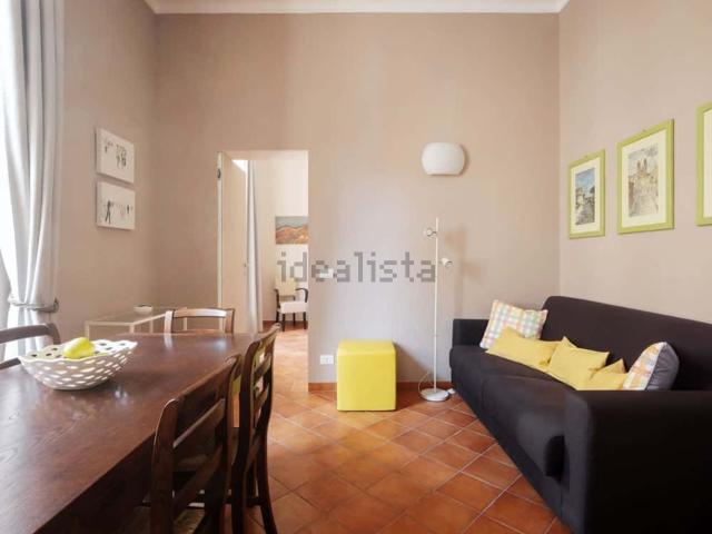 Appartamento in affitto di 77 m² in Via Cavour, 310