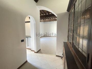 Appartamento in affitto di 77 m² in Via di Rosano