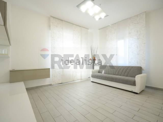Appartamento in affitto di 77 m² in Via Felice Cavallotti, 29