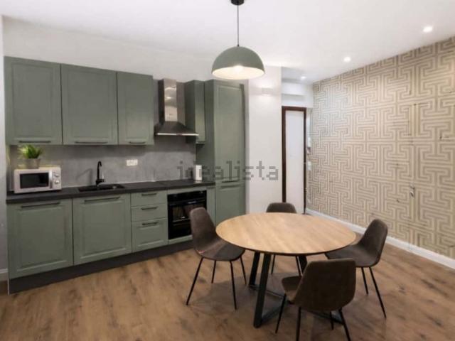 Appartamento in affitto di 77 m² in Via Illiria, 18