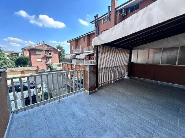 Appartamento in affitto di 77 m² in Via Neive, 7
