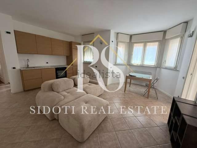 Appartamento in affitto di 77 m² in Via Norberto Bobbio, 9
