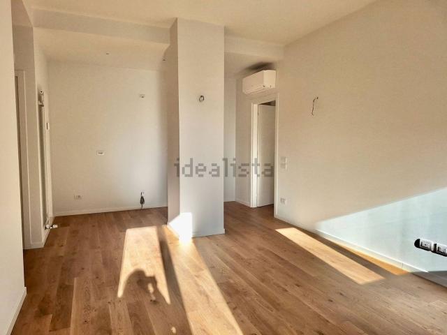 Appartamento in affitto di 85 m² in Via Silvio Spaventa, 7
