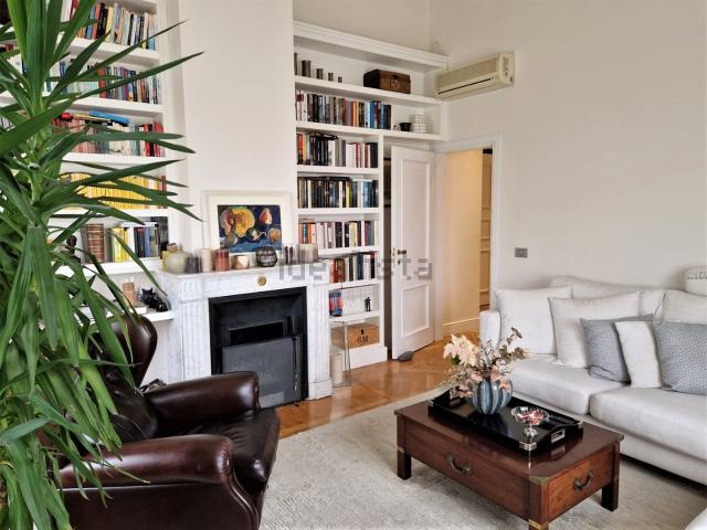 Appartamento in affitto di 77 m² in Viale Giuseppe Mazzini