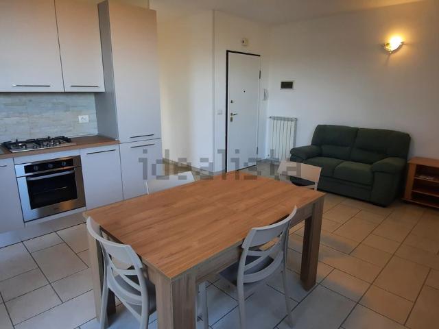 Appartamento in affitto di 74 m² in Via Levante