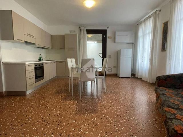 Appartamento in affitto di 74 m²