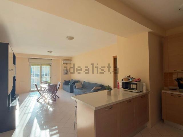 Appartamento in affitto di 75 m² in Piazza Sebastiano Vetrano, 6
