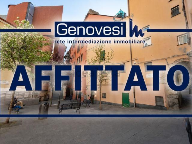 Appartamento in affitto di 75 m² in Vico di Santa Fede, 4