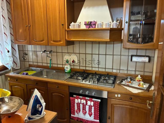 Appartamento in affitto di 75 m² in Via Torre Vecchia, 1