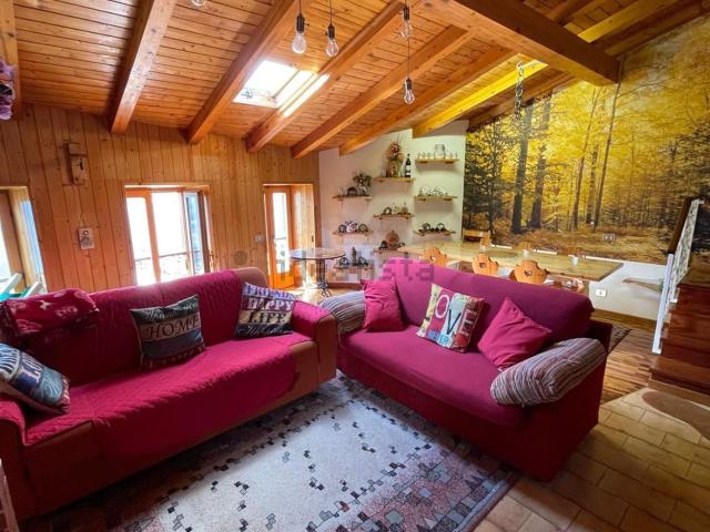 Appartamento in affitto di 75 m² in Via Trento, 4