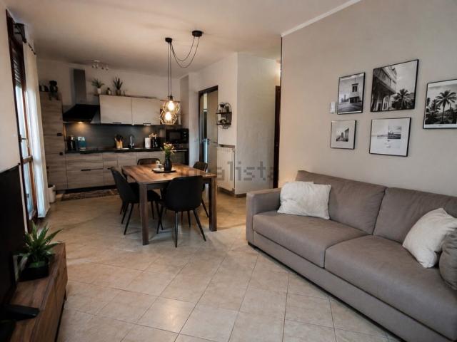 Appartamento in affitto di 75 m² in Via Trento