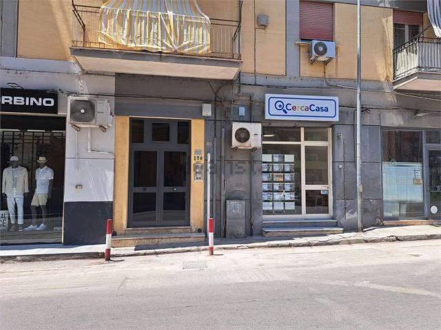 Appartamento in affitto di 75 m² in Via Venero
