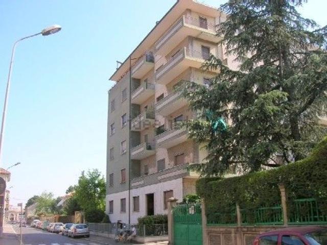 Appartamento in affitto di 75 m² in Via Vittorio Veneto
