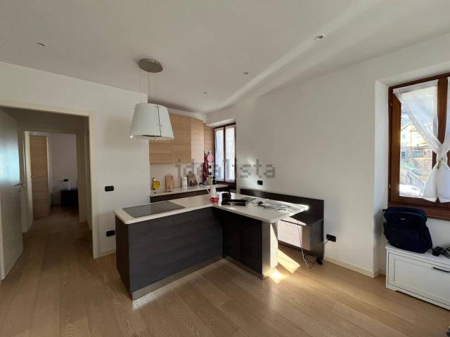 Appartamento in affitto di 75 m² in Via XI Febbraio