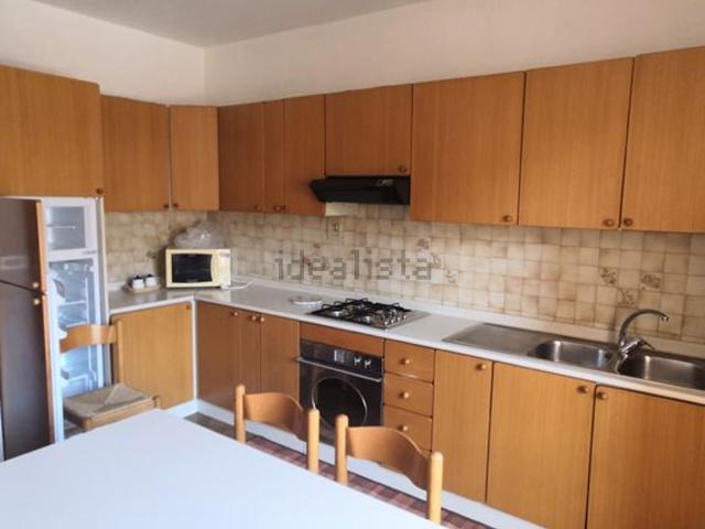 Appartamento in affitto di 75 m² in Via Acacie, 16