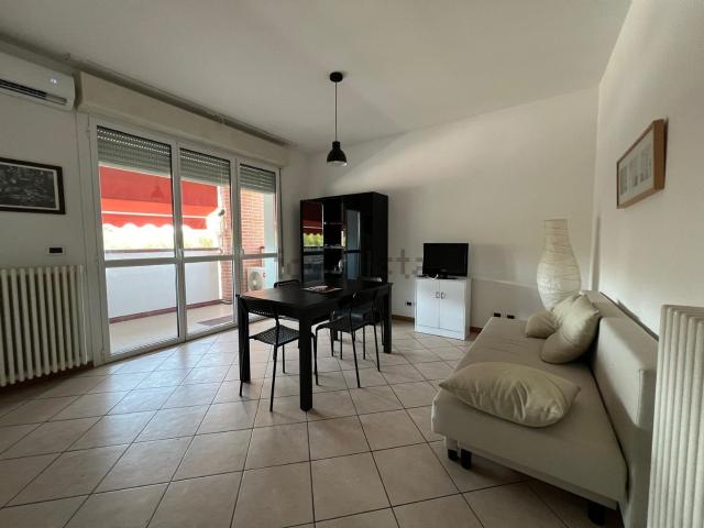 Appartamento in affitto di 75 m² in Viale Aldo Moro, 7