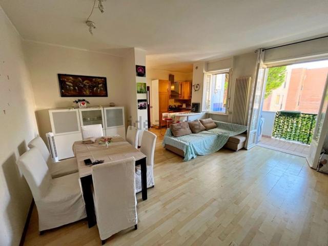 Appartamento in affitto di 75 m² in Via Andreottino Girardi