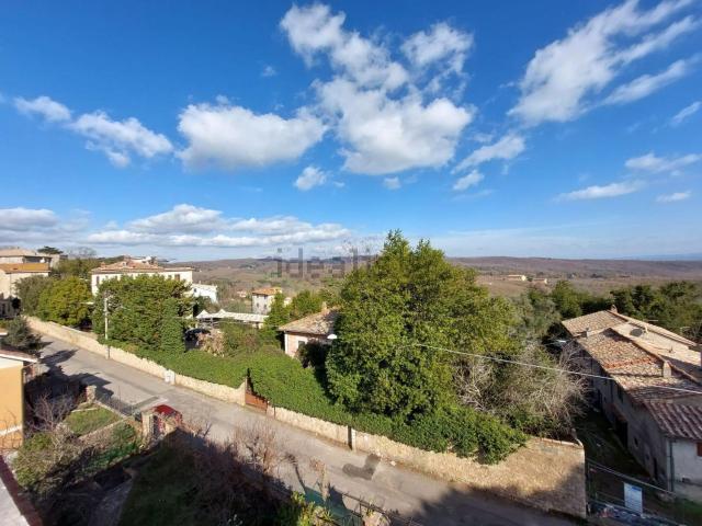 Appartamento in affitto di 75 m² in Via Anguillara