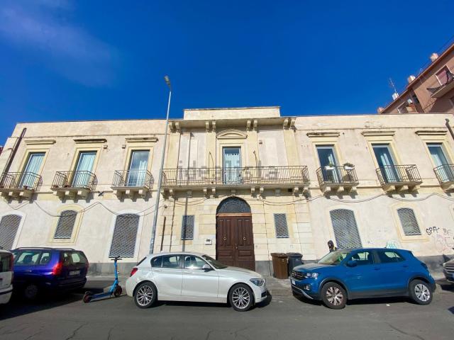 Appartamento in affitto di 75 m² in Via Archimede, 133