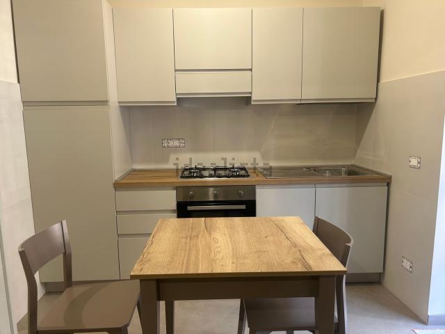 Appartamento in affitto di 75 m² in Via Bellinzona, 47