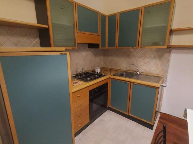 Appartamento in affitto di 75 m² in Via Biagio Micozzi Ferri, 15