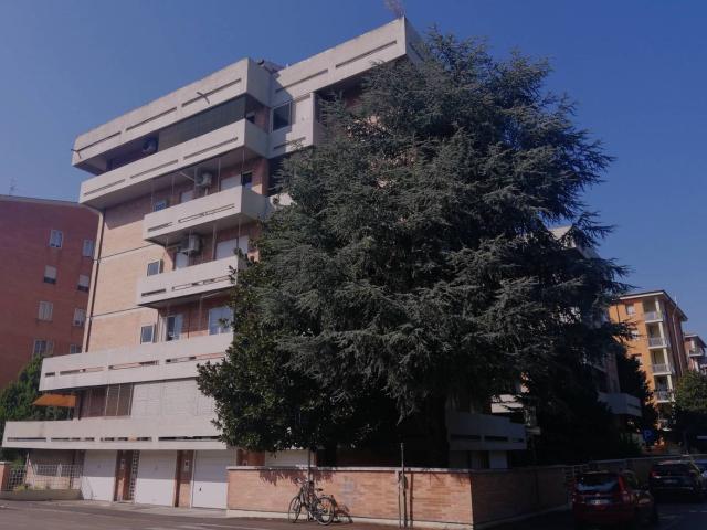 Appartamento in affitto di 75 m² in Via Bologna