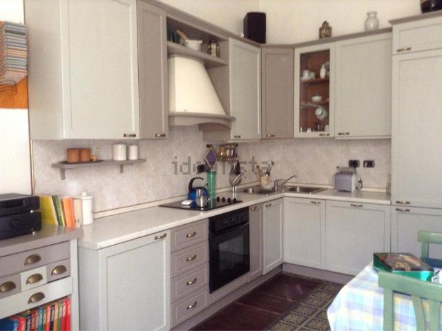 Appartamento in affitto di 75 m² in Via Camillo Benso Cavour