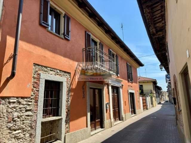 Appartamento in affitto di 75 m² in Via Conte di Cavour, 17