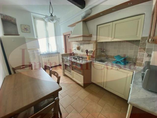 Appartamento in affitto di 75 m² in Via Dante Alighieri