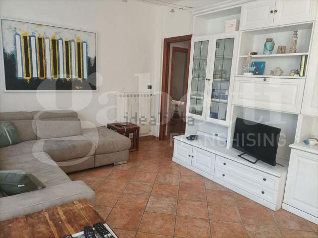 Appartamento in affitto di 75 m² in Via degli Etruschi