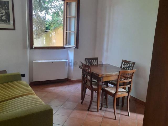 Appartamento in affitto di 75 m² in Via del Ferrone