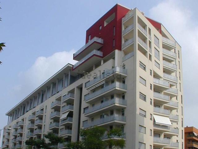 Appartamento in affitto di 75 m² in Via del Futurismo