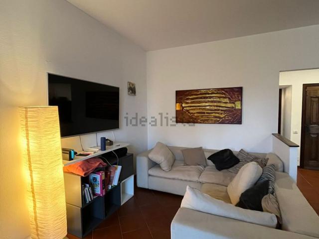 Appartamento in affitto di 75 m² in Via delle Primule, 9