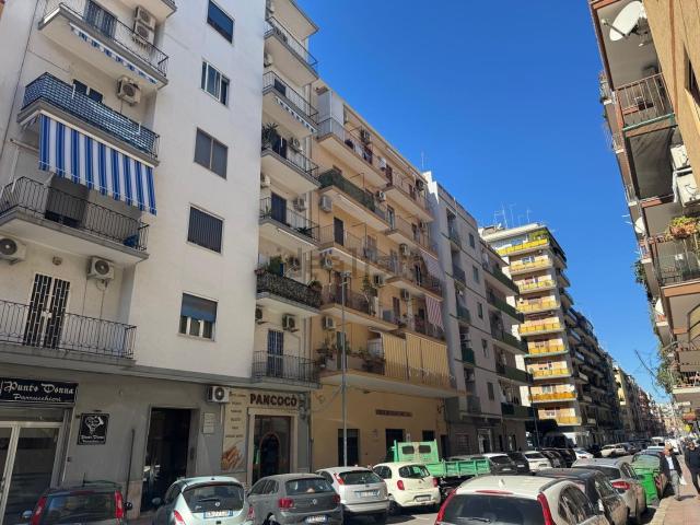 Appartamento in affitto di 75 m² in Via Emilia, 28