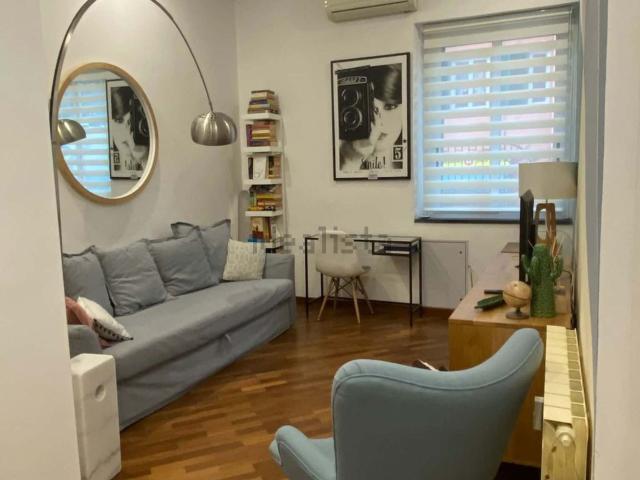 Appartamento in affitto di 75 m² in Via Felice Cavallotti, 13