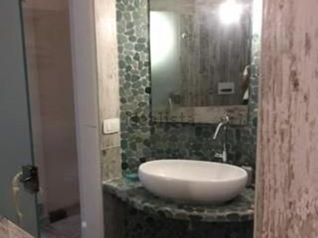 Appartamento in affitto di 75 m² in Via Francesco Barbolani, 1