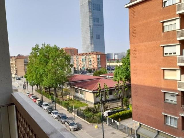 Appartamento in affitto di 75 m² in Via Genova
