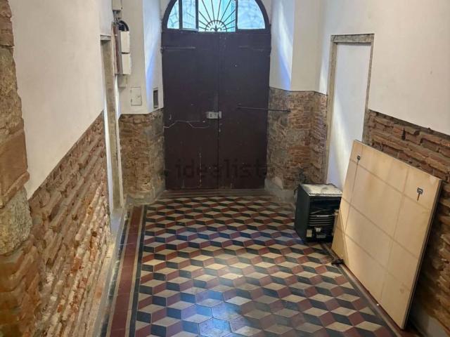 Appartamento in affitto di 75 m² in Via Guglielmo Oberdan, 56127