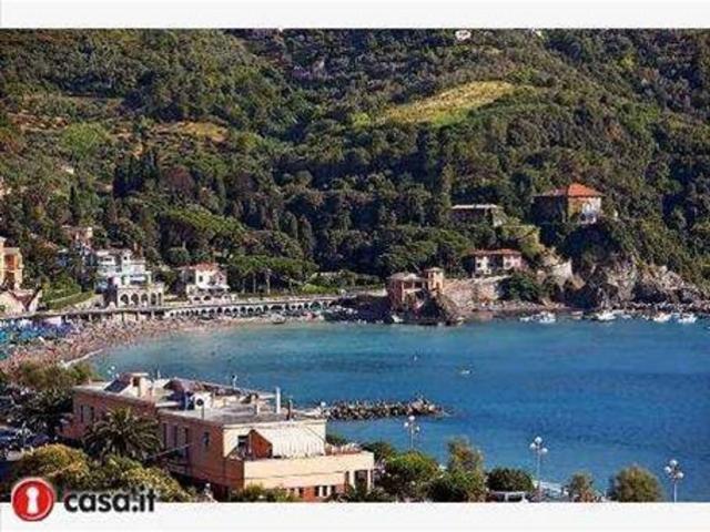 Appartamento in affitto di 75 m² in Via L. Parodi, 2