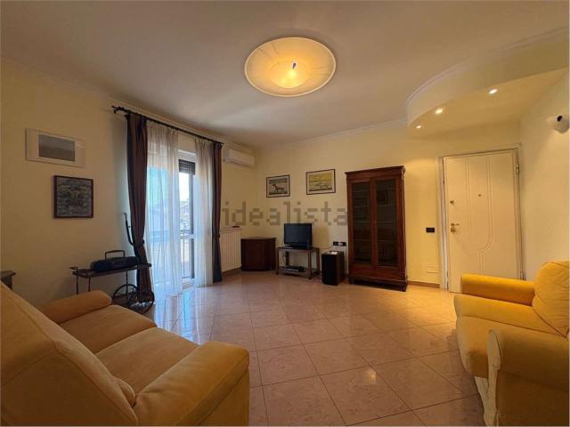 Appartamento in affitto di 75 m² in Via Lanfranco della Pila, 24