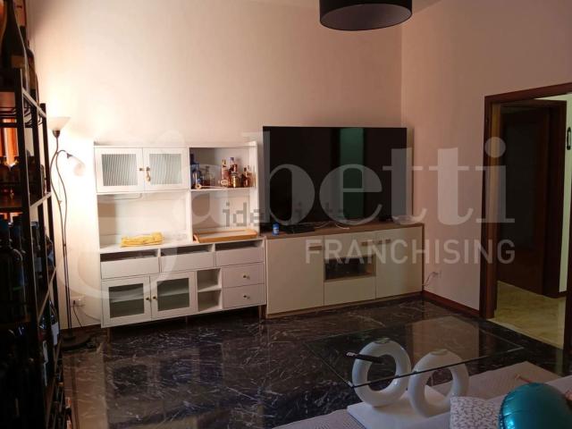 Appartamento in affitto di 75 m² in Via Lavino
